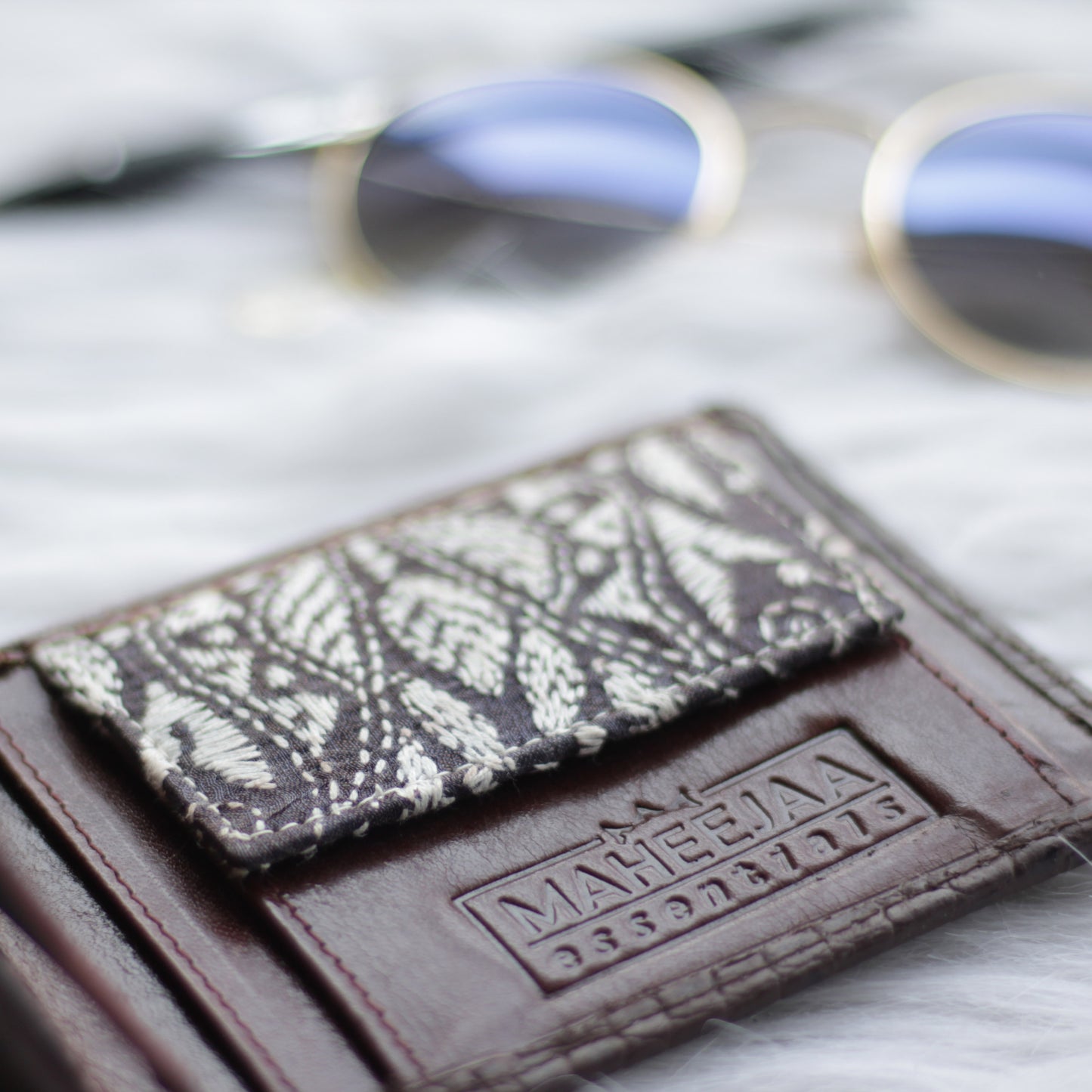 Genuine Leather Men's Wallet - Kantha