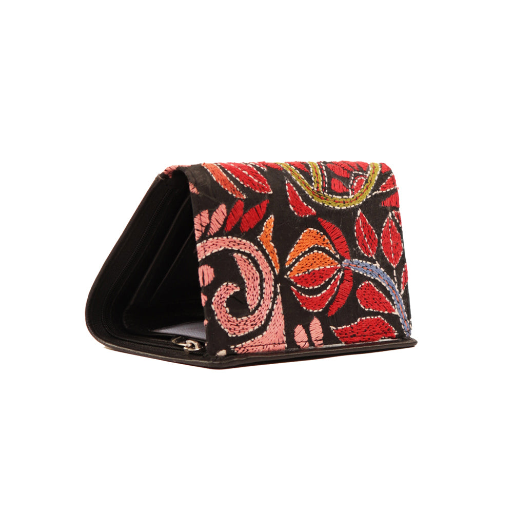 Maheejaa Leather-Kantha Handcrafted Women's Tri-fold Wallet - Black